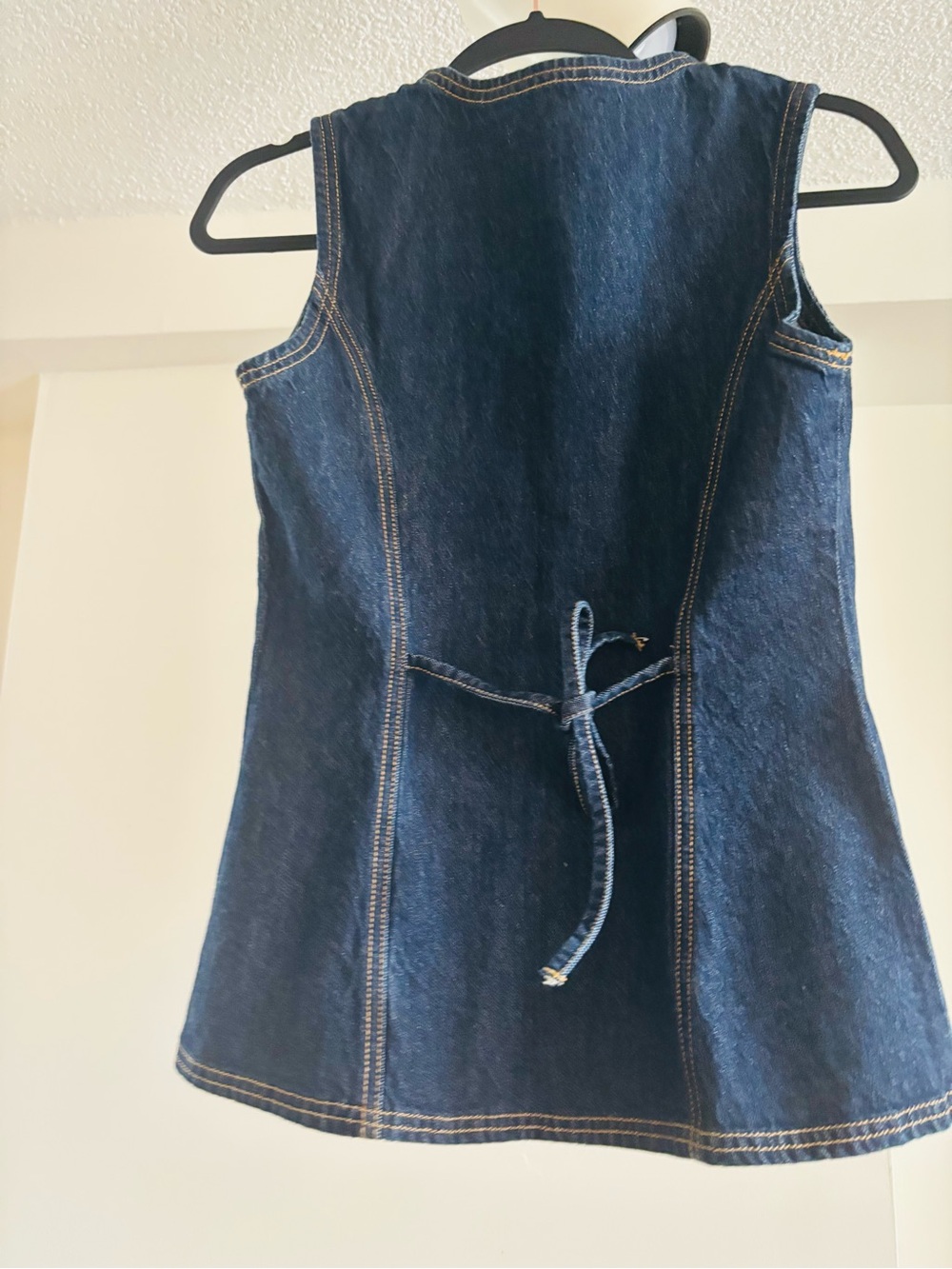 Abercrombie and Fitch Dark Wash Denim Vest XS - Picture 7 of 8